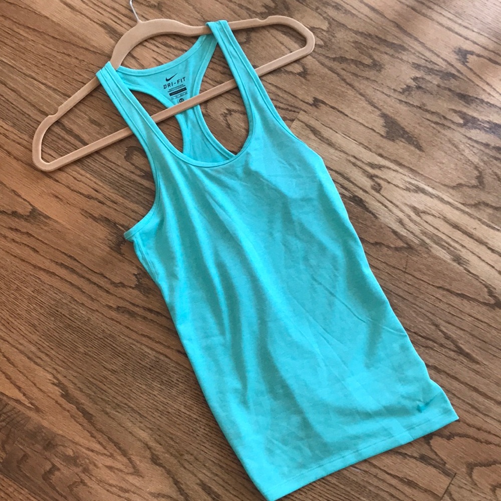 Nike dryfit womens top
